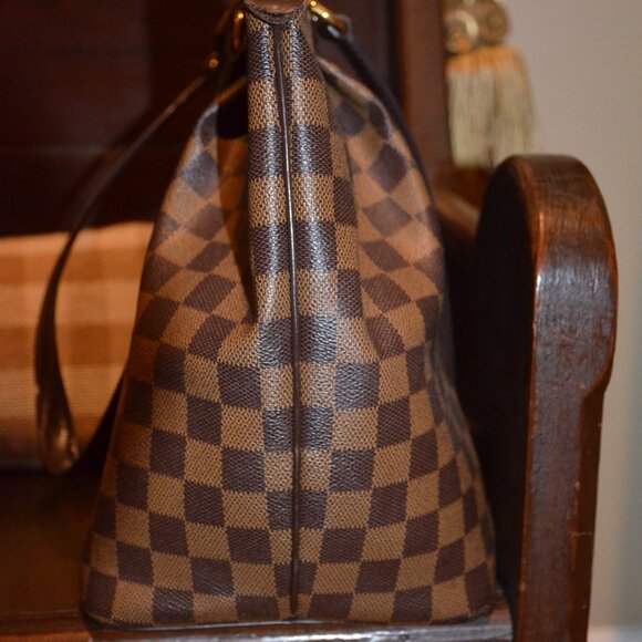 Louis Vuitton Westminster - Picture 6 of 15